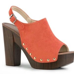 Allegra K NWOB 8.5 faux Orange Suede 4” Platform Sandals